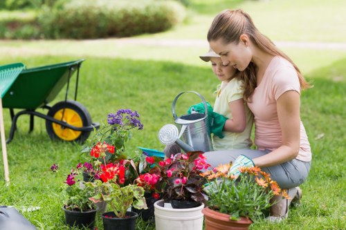 Hard landscaping materials and structural garden features in Woodgreen